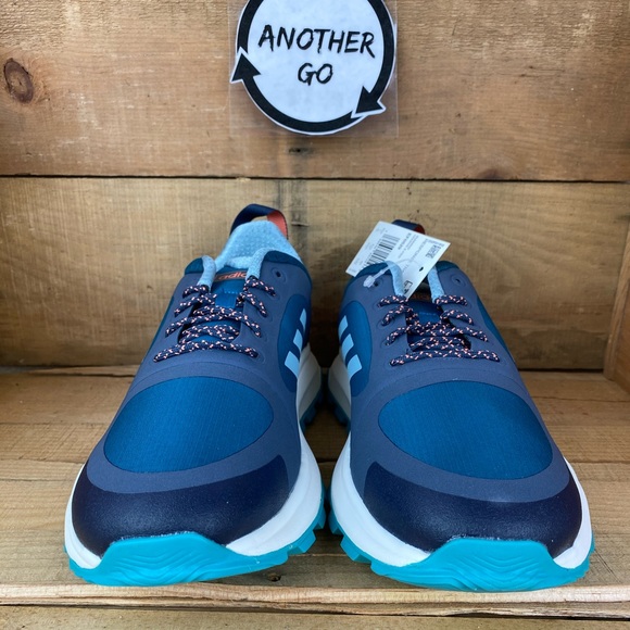 *SOLD* Women’s Adidas Response Trail X Sneakers - Picture 2 of 8